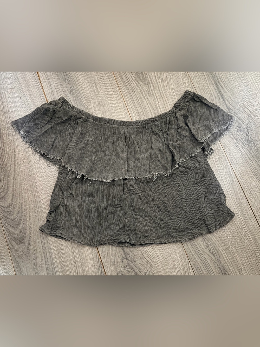 Ecote Off-Shoulder Ruffle Top — Charcoal